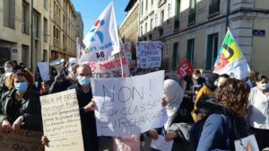 Manifestation à Avignon contre la fermetures de classe à la rentrée 2021-2022