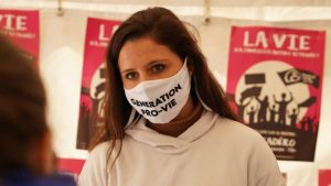 la militante d'extrême-droite catholique intégriste Arlette Espieux