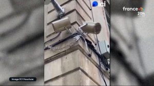 Un chant à la gloire du Maréchal Pétain diffusé dans les rues des Carpentras